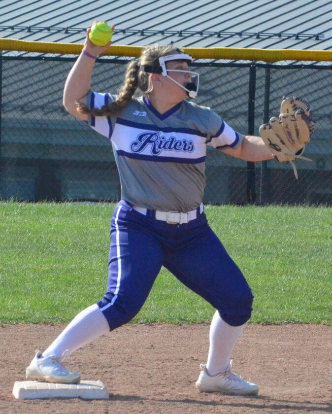 Snedeker’s walkoff homer lifts Martins Ferry to win vs. Linsly News